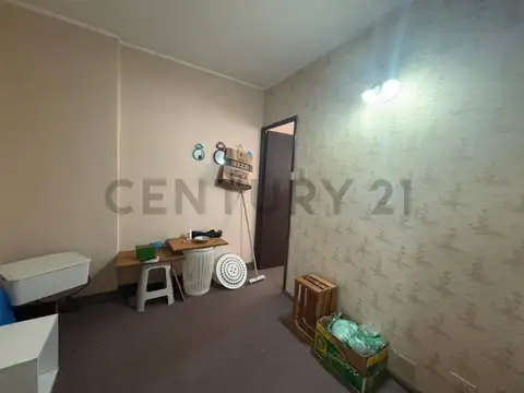 48 Entre 7 y 8 600, Piso 2