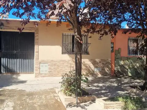 CASA EN VENTA EN LAS HERAS