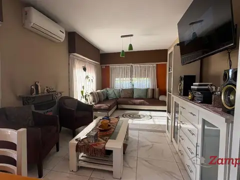 Depto Tipo Casa 4 ambientes con 1 baño