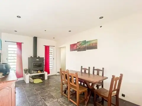 Casa en Venta en Arturo Segui, USD 140.000
