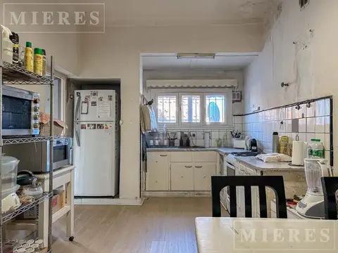 Depto Tipo Casa en Venta en San Isidro Vias / Rolon, USD 295.000