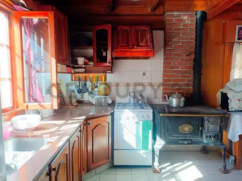 Casa en Venta con 4 cocheras