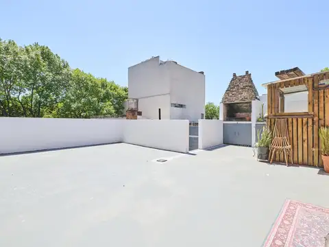 Depto Tipo Casa en Alquiler de 4 dormitorios