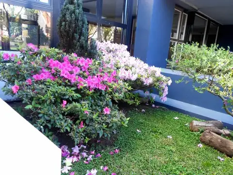 Avenida Ruiz Huidobro al 3900