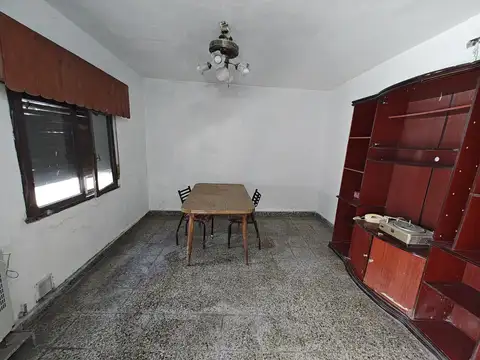 Avenida Luro al 5700