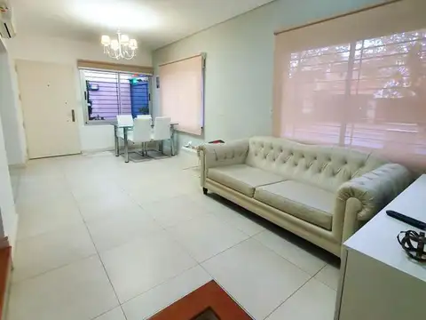 Casa en Venta en Lomas De Zamora, USD 165.000