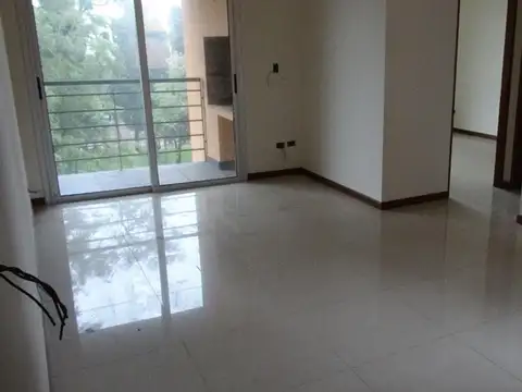 Capilla Del Señor 122 , Piso 3