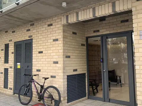 Departamento en Alquiler en Colegiales, $ 780.000