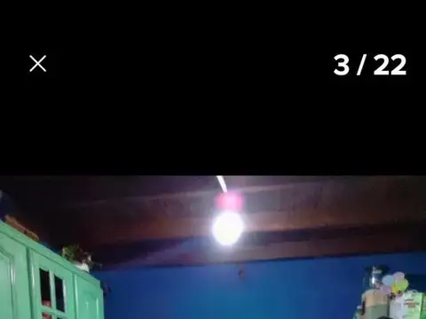 Casa 6 ambientes con 2 baños