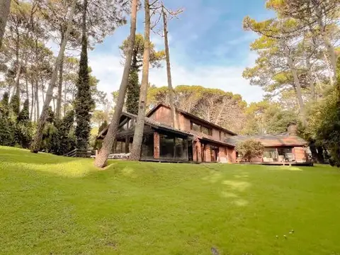 Casa en Venta de 5 dormitorios