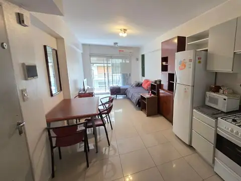 Luis María Drago 300