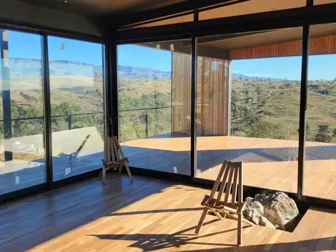 SE VENDE HERMOSA CASA EN VILLA DEL CONDOR CON INMEJORABLES VISTAS A LAS SIERRAS-791