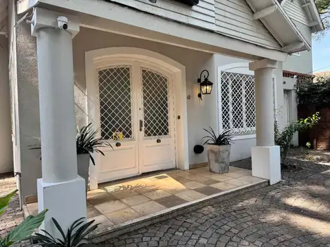 Casa en Venta en Acassuso, USD 850.000