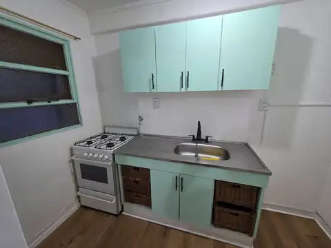 Departamento en Alquiler en Colegiales, $ 595.000