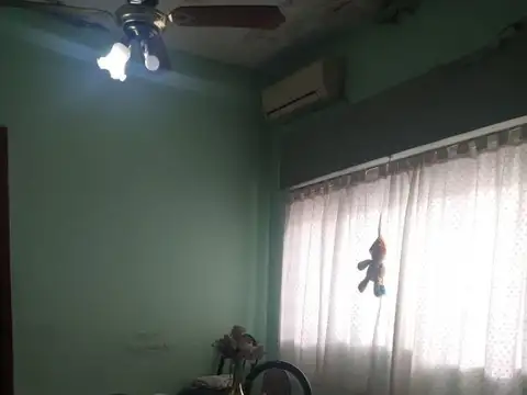 Casa en Venta en Villa Pueyrredon, USD 138.500