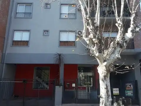 Remedios de Escalada de San  Martin al 300