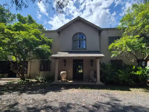 Casa en Alquiler de 5 dormitorios