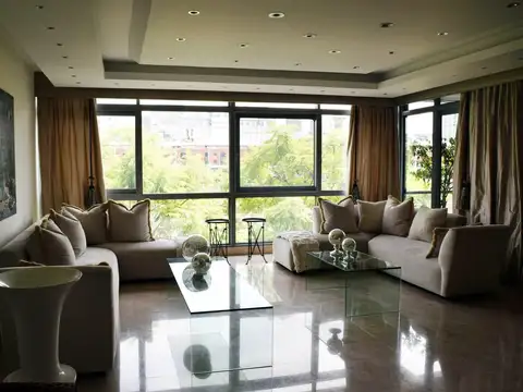 Departamento 4 ambientes con 5 baños