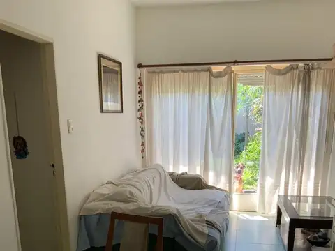Depto Tipo Casa en Venta con 1 cocheras