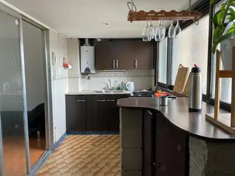 CASTELLI 2006, 2DO PISO A