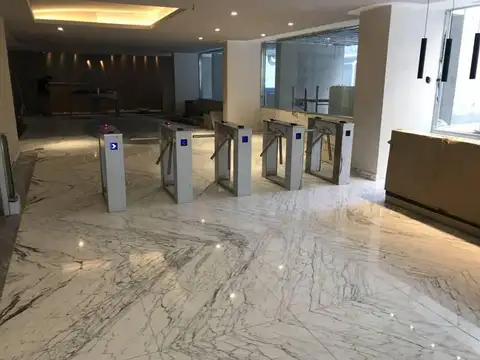 Oficina en Alquiler al Noroeste