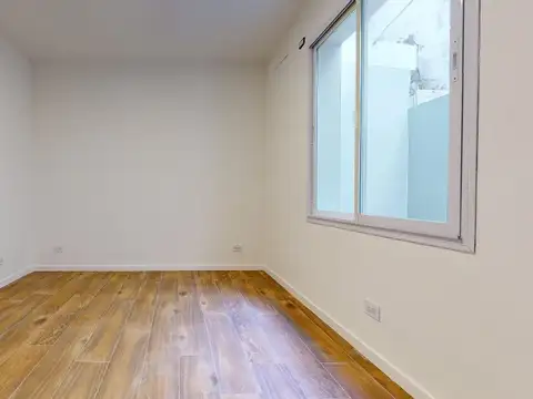 Depto Tipo Casa en Venta al Este