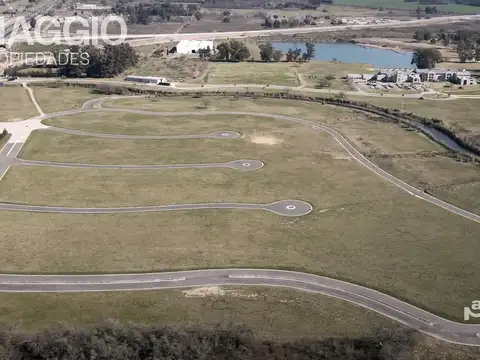 Km 40 Autopista Ezeiza - Cañuelas