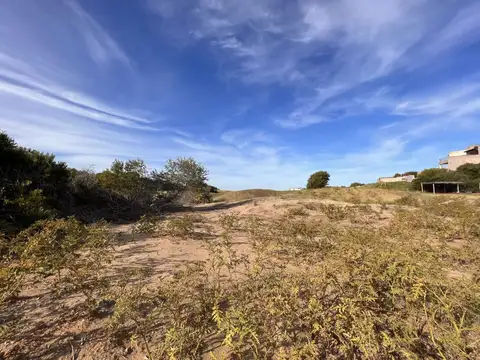 Terreno en Venta en Pinamar, USD 180.000