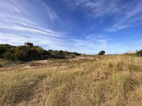 Terreno en Venta en Pinamar, USD 180.000