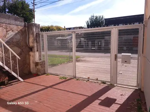 Aurora 3300, Piso PB