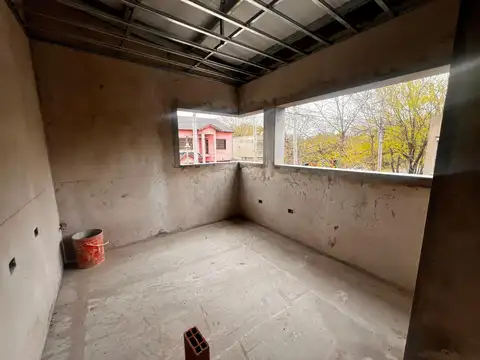 Depto Tipo Casa 3 ambientes con 1 baño