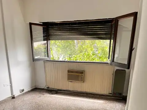 Brandsen 5900, Piso 2