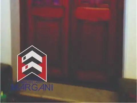 Excelente Dpto Tipo Casa 3 AMB AMPLIOS c/ COCHERA Al Frente