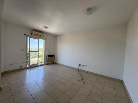 Departamento en Alquiler en Campana, $ 600.000