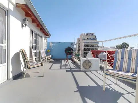 VENTA 3 AMB C/BALCÓN Y TERRAZA PROPIA V URQUIZA