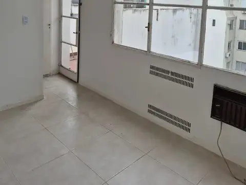 Lavalle 1600, Piso 9