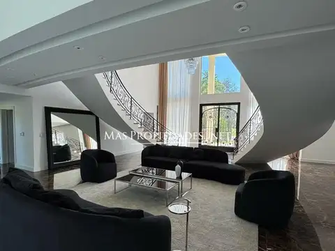 Casa en Alquiler de 5 dormitorios