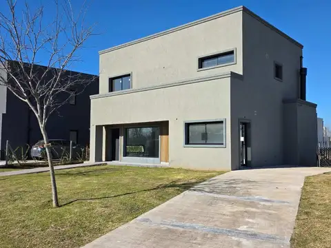 Leandro Niceforo Alem 3300