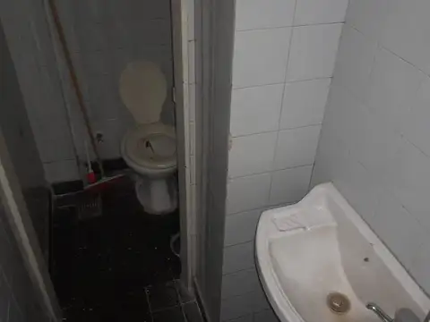 VENTA LOCAL COMERCIAL EXCELENTE ESTADO