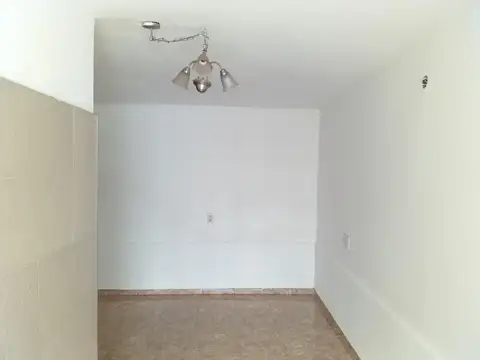 Depto Tipo Casa en Venta 40 años