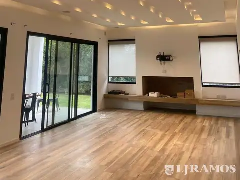 Casa en Venta en Puertos - Barrio Vistas, USD 580.000