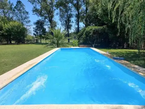 Los Eucaliptos e/ Los Abedules y Los Aromos