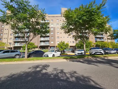 Av. Del Puerto  al 600