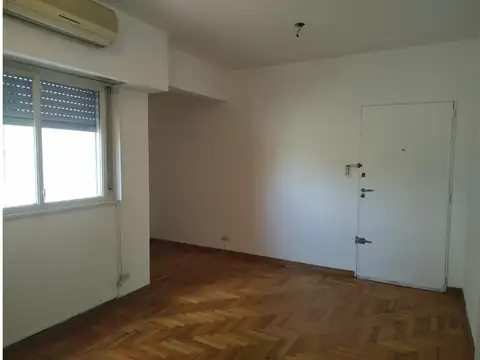 Departamento en Alquiler en Flores, $ 680.000