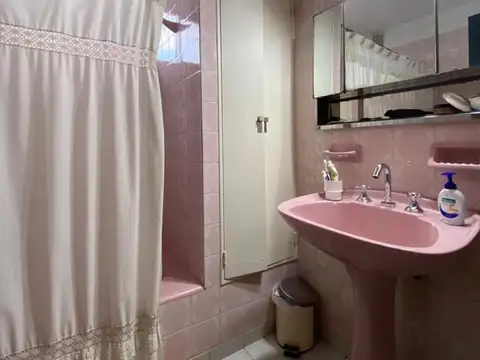 Departamento de 4 ambientes con cochera en el Quilmes Centro