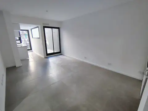 Alquiler de Departamento a Estrenar en Villa Crespo con Patio y Balcón Conexión a Lavarropas Pileta