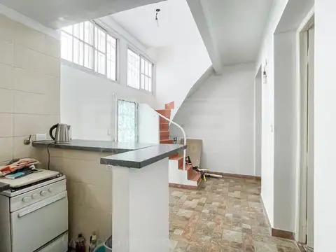 Depto Tipo Casa 2 ambientes con 1 baño