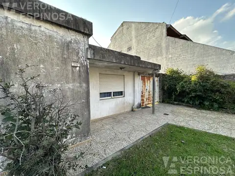 Casa en Venta en Moron Sur, USD 82.000