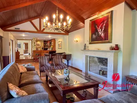 Casa en Venta de 4 dormitorios