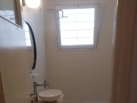 Depto Tipo Casa en Venta 60 años